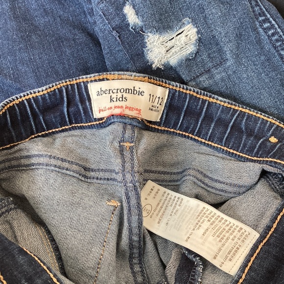 Girls size 11/12 Abercrombie Kids pull on jean leggings jeggings blue jeans - Picture 7 of 7